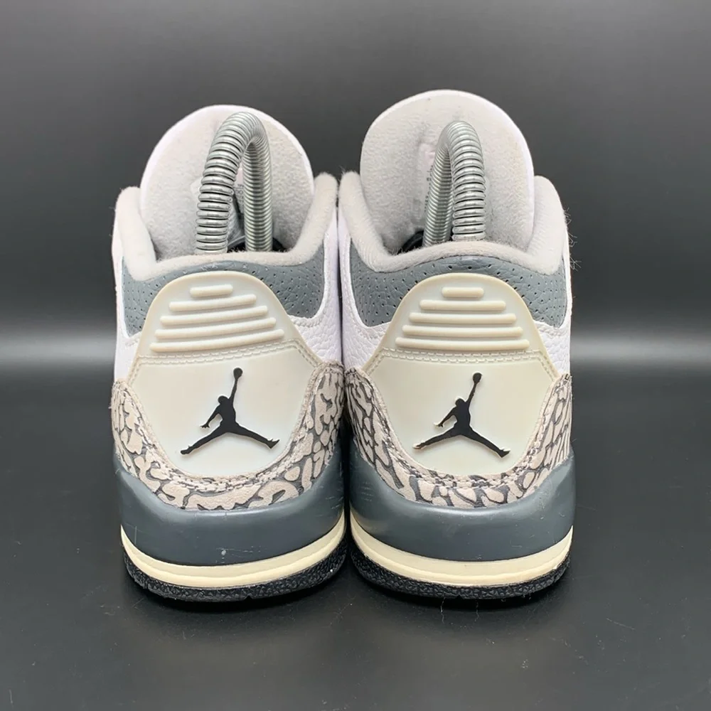 Jordan 3 Retro  PS Hide N Sneak Basketball Shoes FB4416-100 Youth‎ Sz 2.5